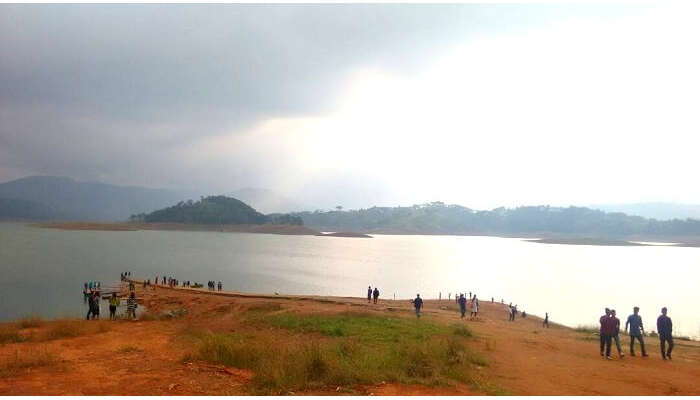 meghalaya lake scenery