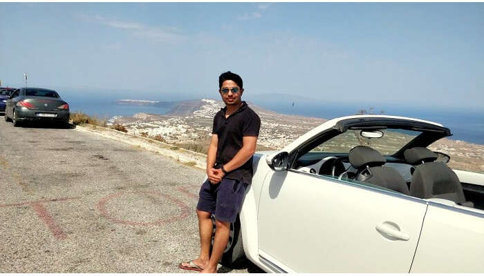 driving in santorini