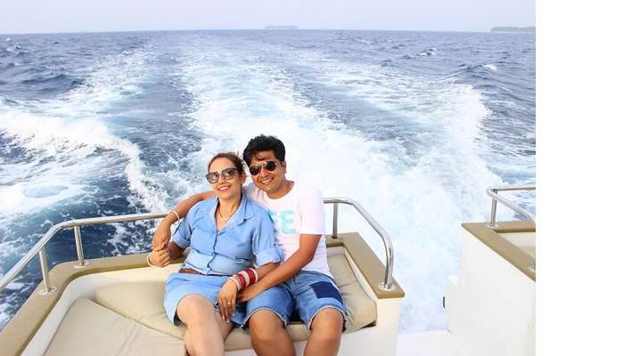 ankit wadhwa maldives honeymoon: priyankit dolphin cruise