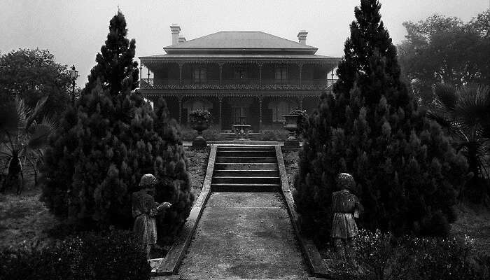 A view of the entrance to the Monte Cristo Homestead in Australia