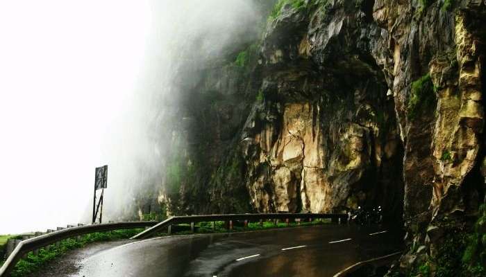 Road trip from Mumbai to Malshej Ghat