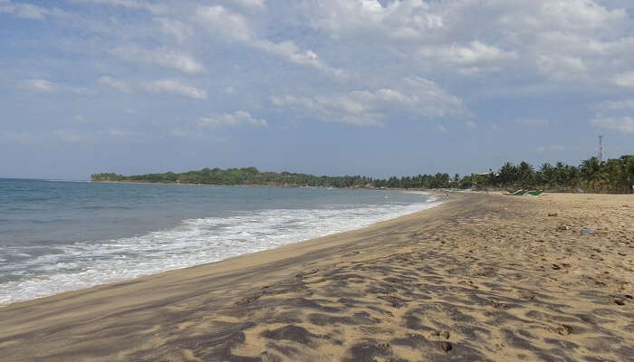 famousbay in Sri Lanka