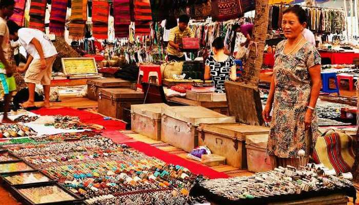 The world famous flea market at Anjuna beach in Goa