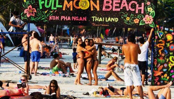 Full Moon Party On Koh Pha Ngan