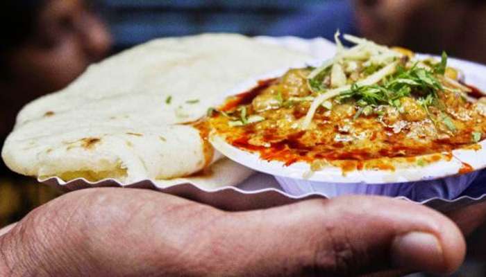 The best food in Delhi to binge on is Chole Kulche