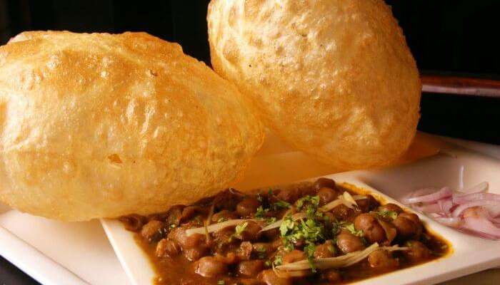 The best street food in Delhi — Chole Bhature