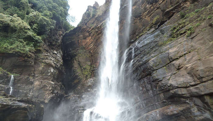 laxapana falls in sri lanka