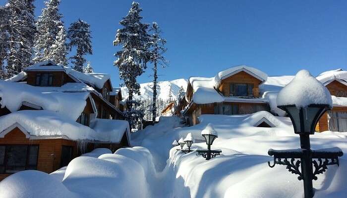 Snowfall at Gulmarg makes it best among the places to visit in winter in india