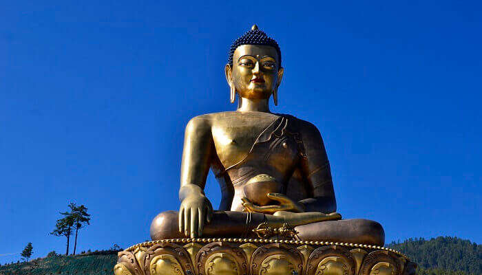 The gronze-gold Buddha Dordenma Statue is among the popular Bhutan tourist places