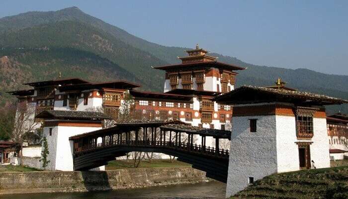 Punakha Dzong is one of the popular places to see in Bhutan