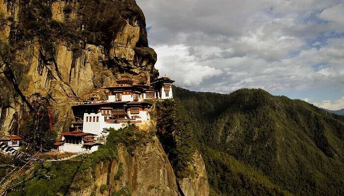 A view of the Tigerâ€™s nest monastery with the beautiful hills in backdrop