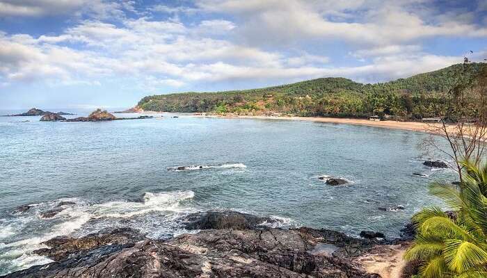 The beautiful beach of Gokarna is one of the best tourist places to visit in Karnataka
