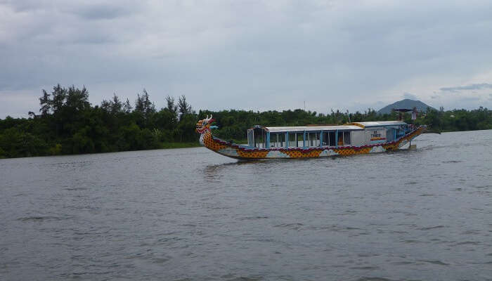 Hue river