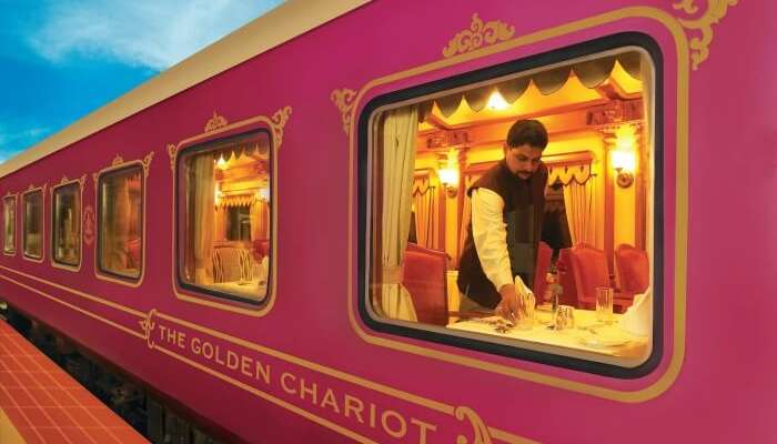 7 Updated Super Luxury Trains In India With Photos For Your Trip In 2021 The royal orient is another fascinating experience if you can afford it. 7 updated super luxury trains in india