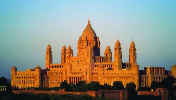 The captivating view of the Umaid Bhavan Palace