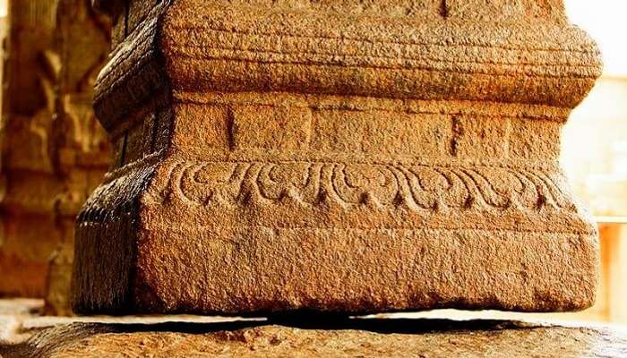 lepakshi temple hanging pillar