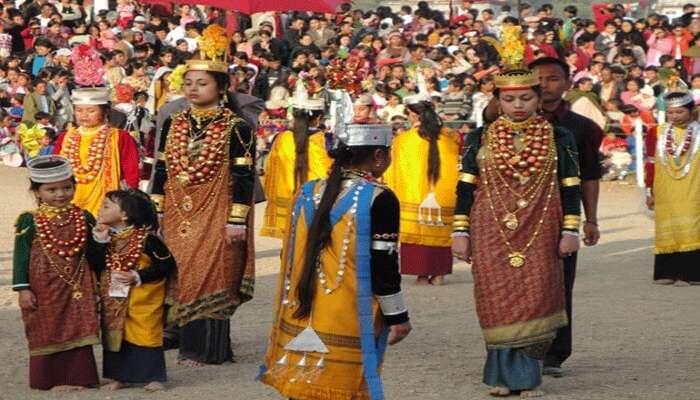 women and girls dressed for Ka Pomblang Nongkrem festival