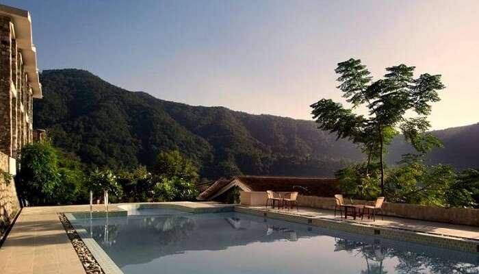 romantic budget resorts in uttarakhand