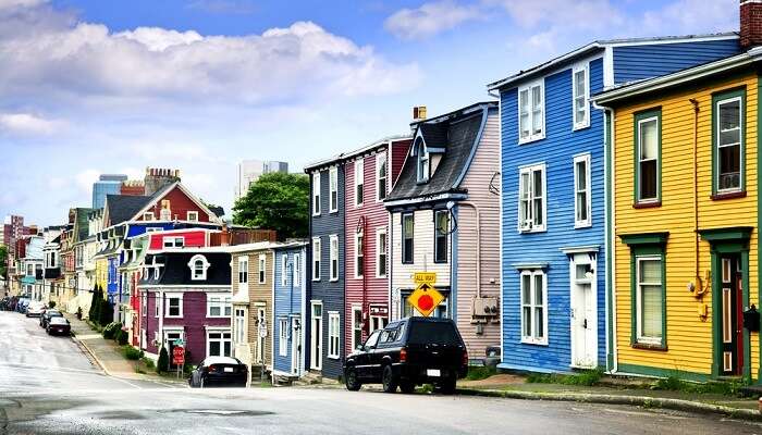 farbige Häuser in St. John's Kanada