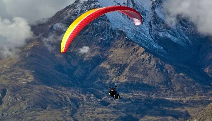 go paragliding in sikkim