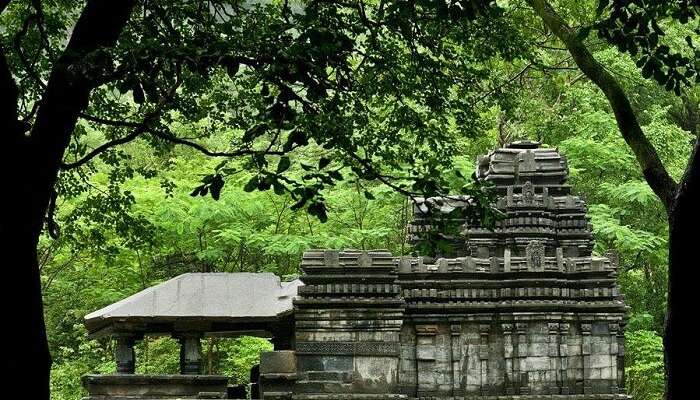 visit Mahadeva Temple in goa