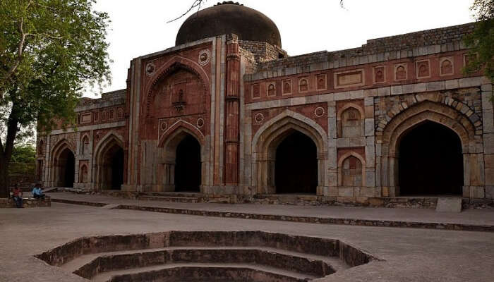 Jamali Kamali Mosque and Tomb