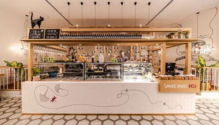 smoke house deli