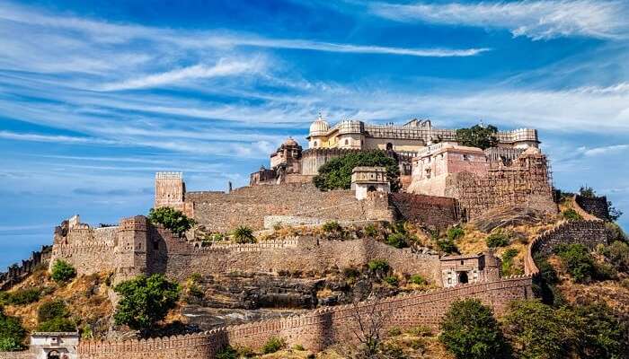 kumbhalgarh fort overview look