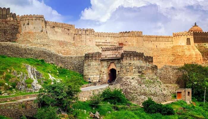 gates of kumbhalgarh fort