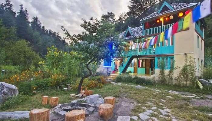 8 Homestays In Kasol For Nature Lovers