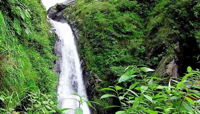 Image result for rahalla falls manali