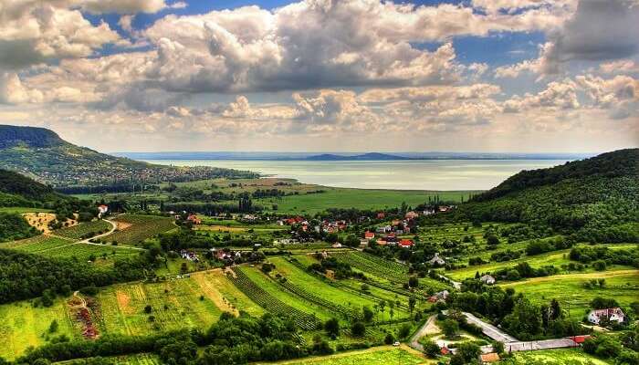 Vise dig Folde program 17 Best Places To Visit In Hungary In 2022, Europe's Crown Jewel!