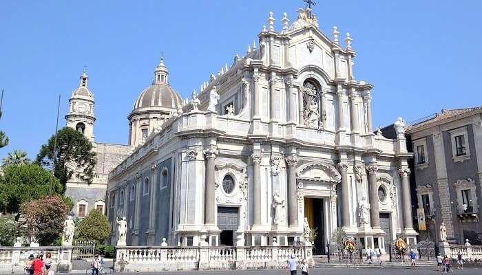 Cathedral-of-St.-Agatha-in-Catania