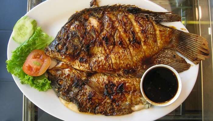 Sumatran fish dish