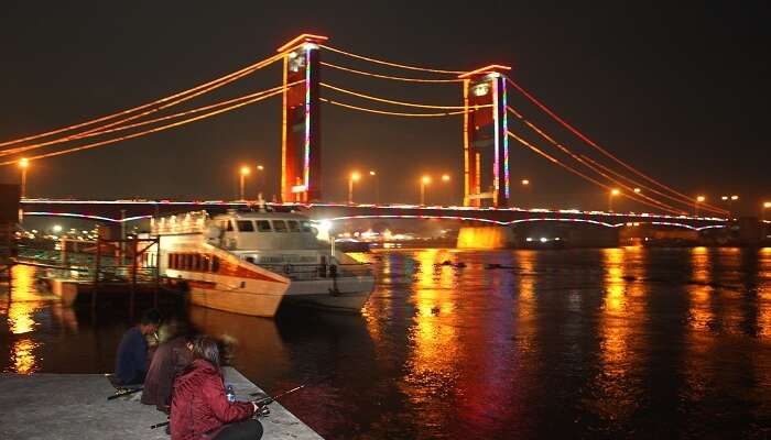 Musi River cruise