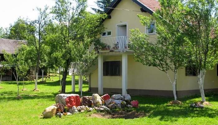 rakovica forest resort
