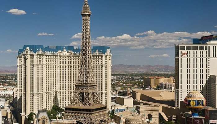 10 Places To Visit In Las Vegas That Everyone Must Visit