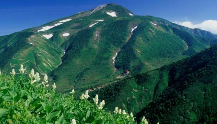  Mount Haku 