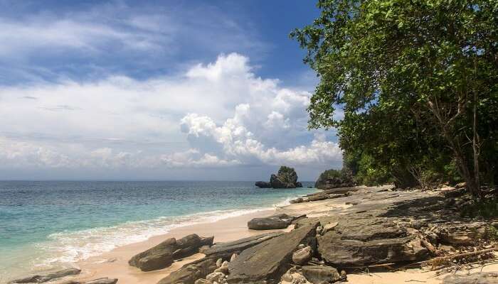 Padang Padang Beach A Handy Guide For A Thrilling Holiday