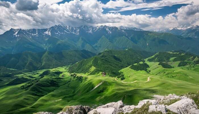 Caucasus-Mountains-Facts.jpg