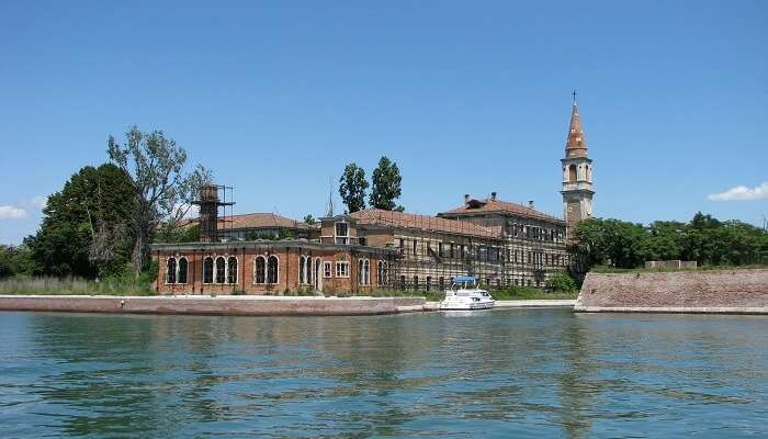 Poveglia island