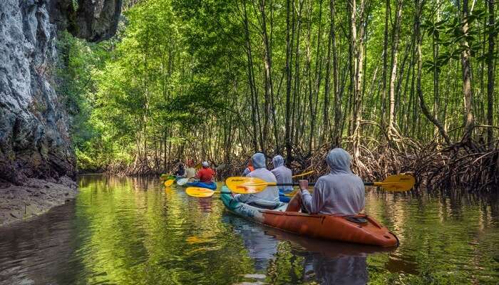 Bon Thor Village Kayaking