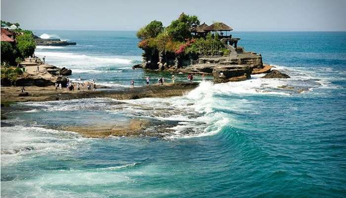 Tanah Lot Temple A Guide For Visiting The Most Blissful Place