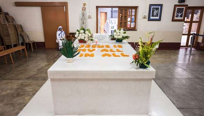 Mother Teresa Tomb in Mothers House, Kolkata