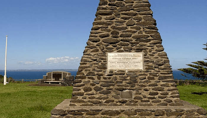 Matthew Flinders Monument