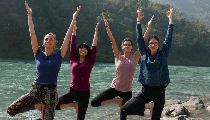 Top 13 Yoga Retreats In Rishikesh For A 2020 Spiritual Escape