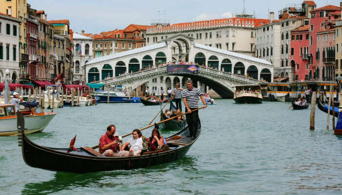 Crociera in gondola a Venezia