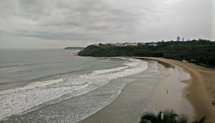 Bogmalo beach