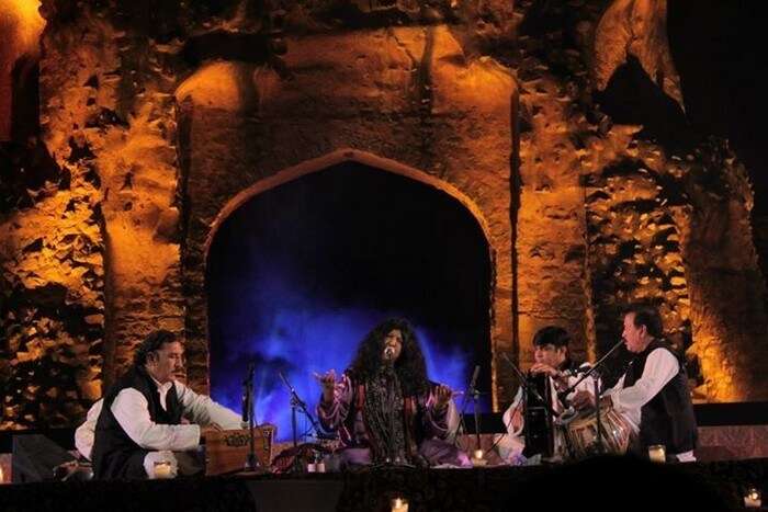 Abida Parveen performing at Old Fort during Jashn-e-Khusrau