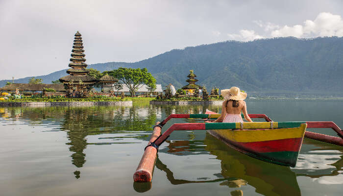 Ride to Ulun Danu Temple